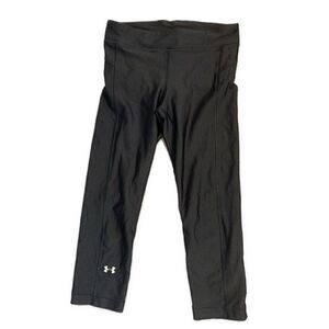 under armour Womens Solid Black Mid Rise Crop Capri Leggings Small